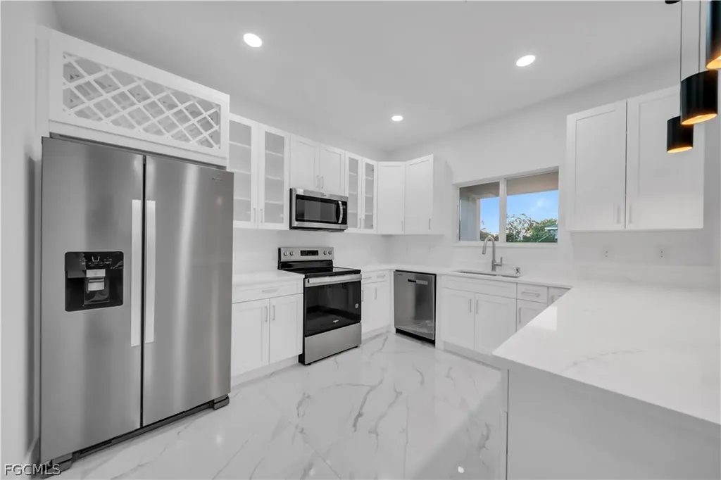 128 Bell Boulevard S Lehigh Acres FL 33974