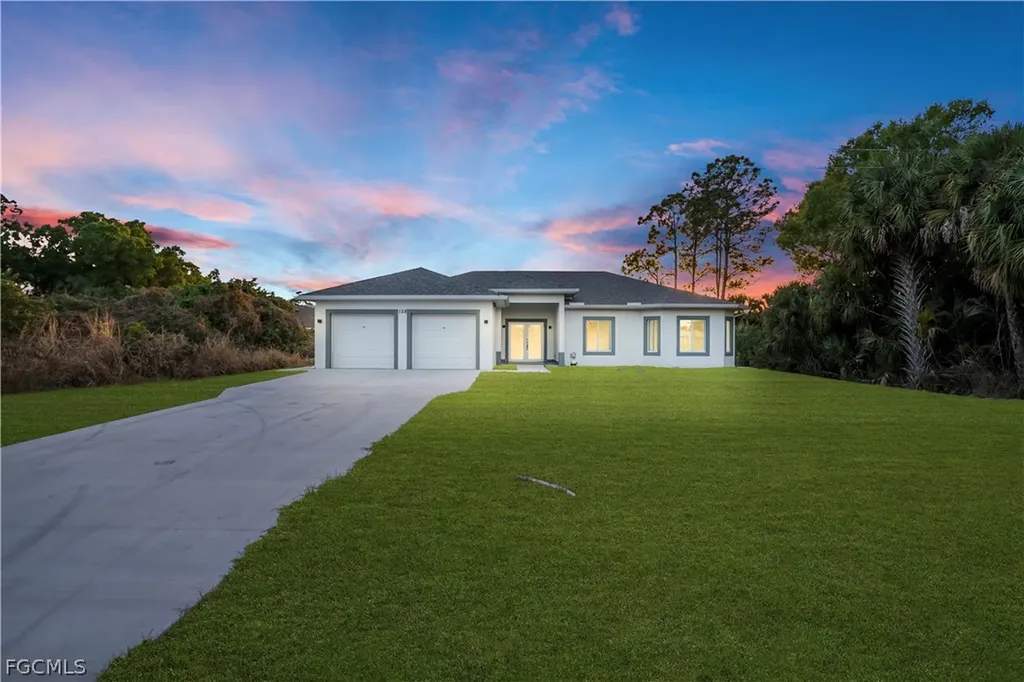 128 Bell Boulevard S Lehigh Acres FL 33974