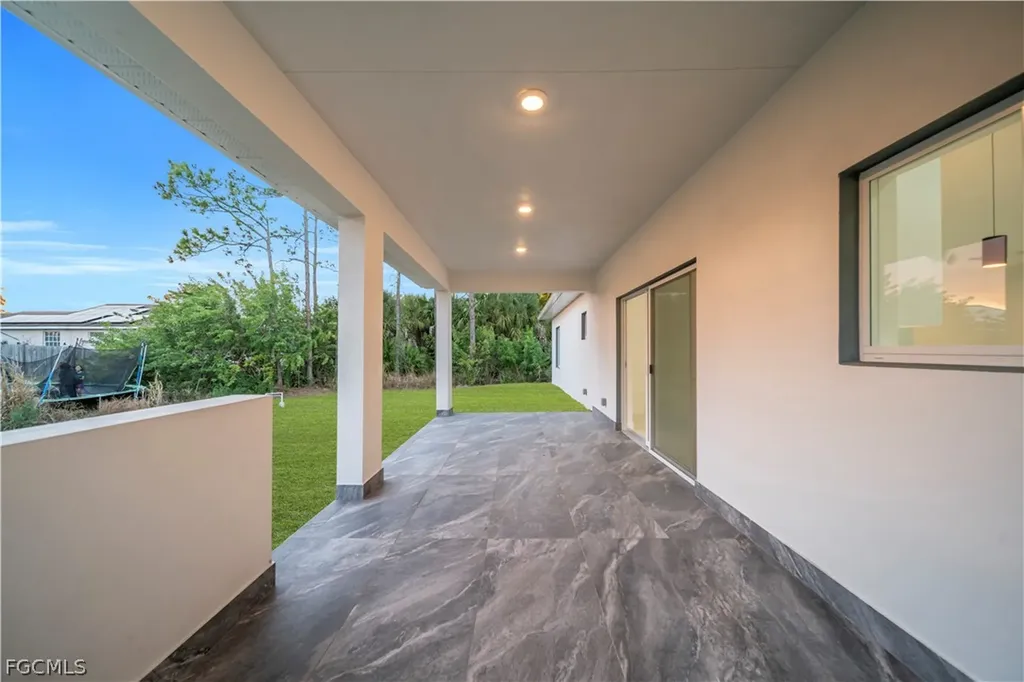 128 Bell Boulevard S Lehigh Acres FL 33974