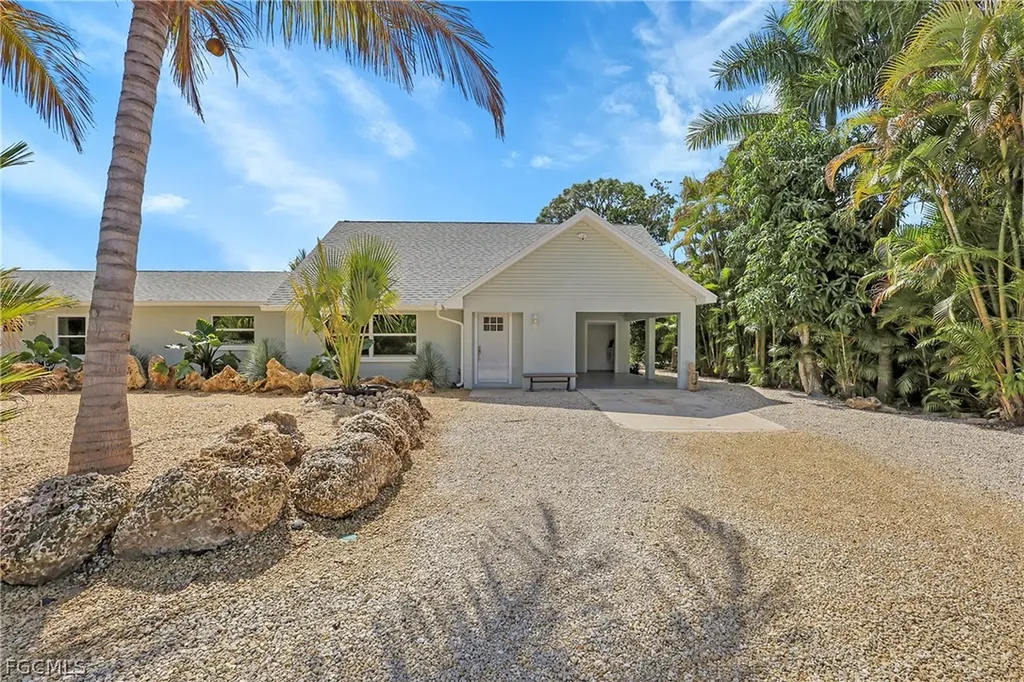 958 Indiana Avenue Fort Myers FL 33919