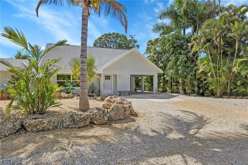 958 Indiana Avenue Fort Myers FL 33919
