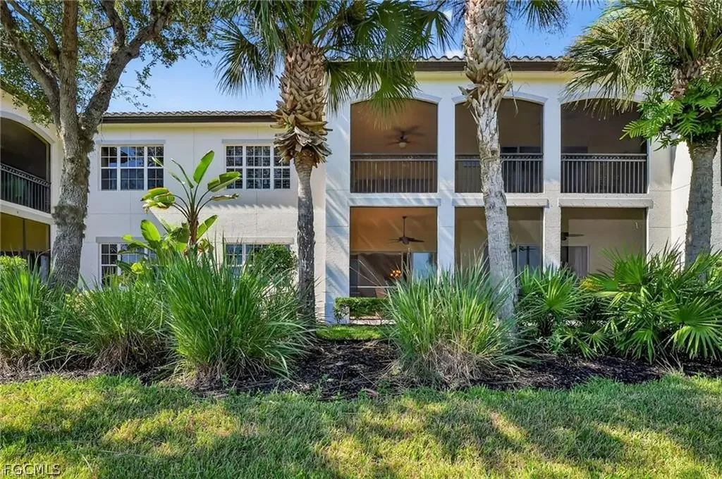3735 Montreux Lane Naples FL 34114