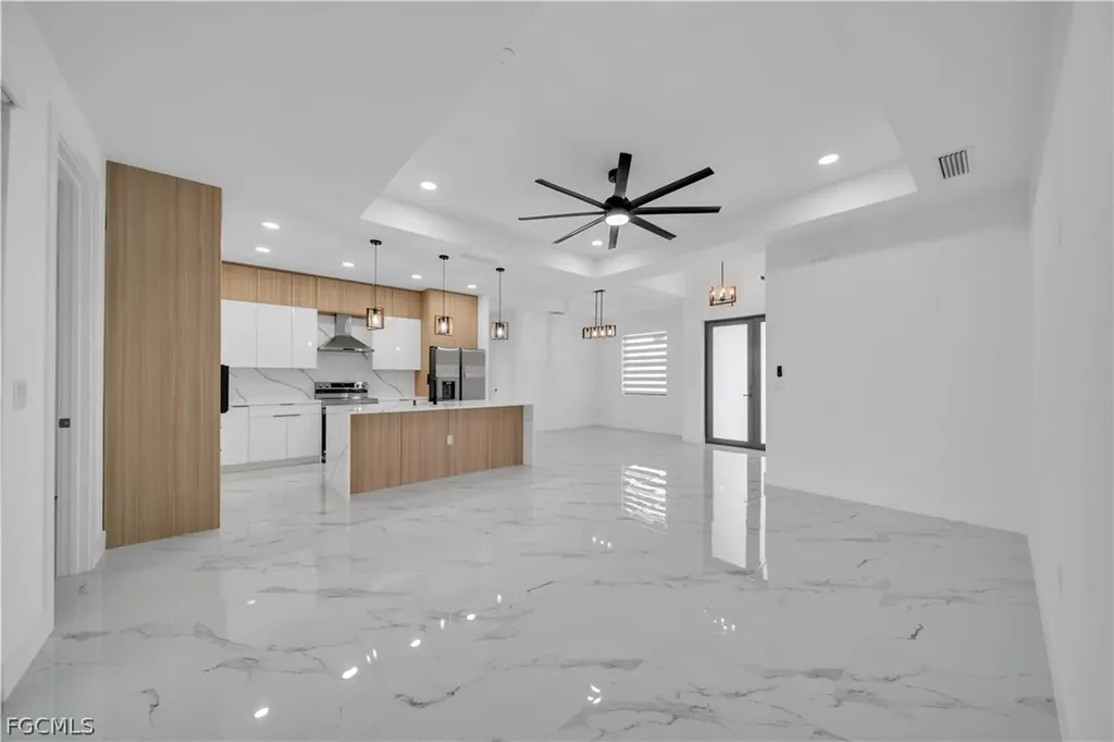 363 Paulcrest Avenue Lehigh Acres FL 33974