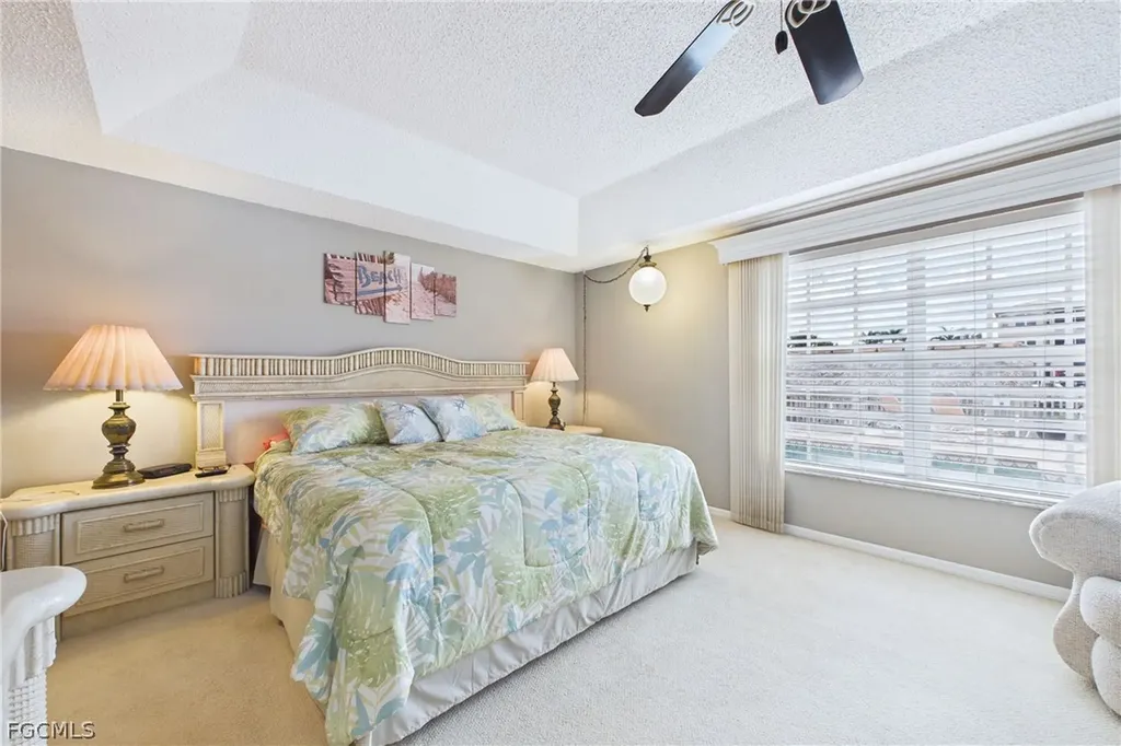 1614 Beach Parkway Cape Coral FL 33904
