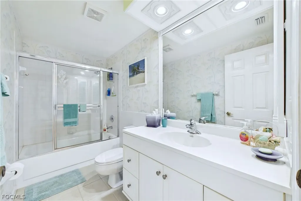 1614 Beach Parkway Cape Coral FL 33904
