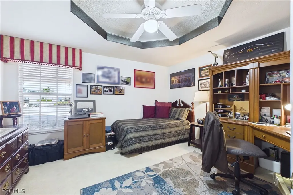 1614 Beach Parkway Cape Coral FL 33904