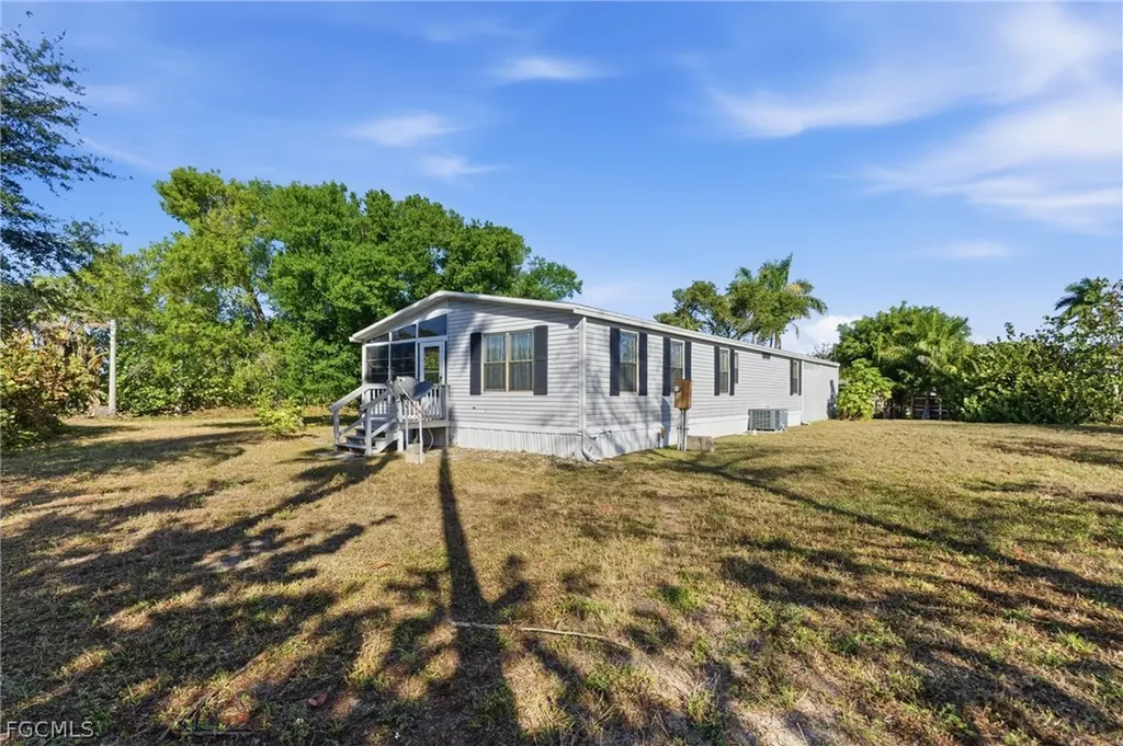 11250 Stringfellow Road Bokeelia FL 33922
