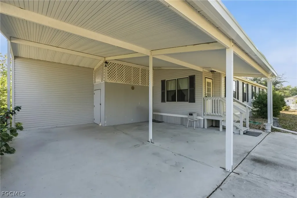 11250 Stringfellow Road Bokeelia FL 33922
