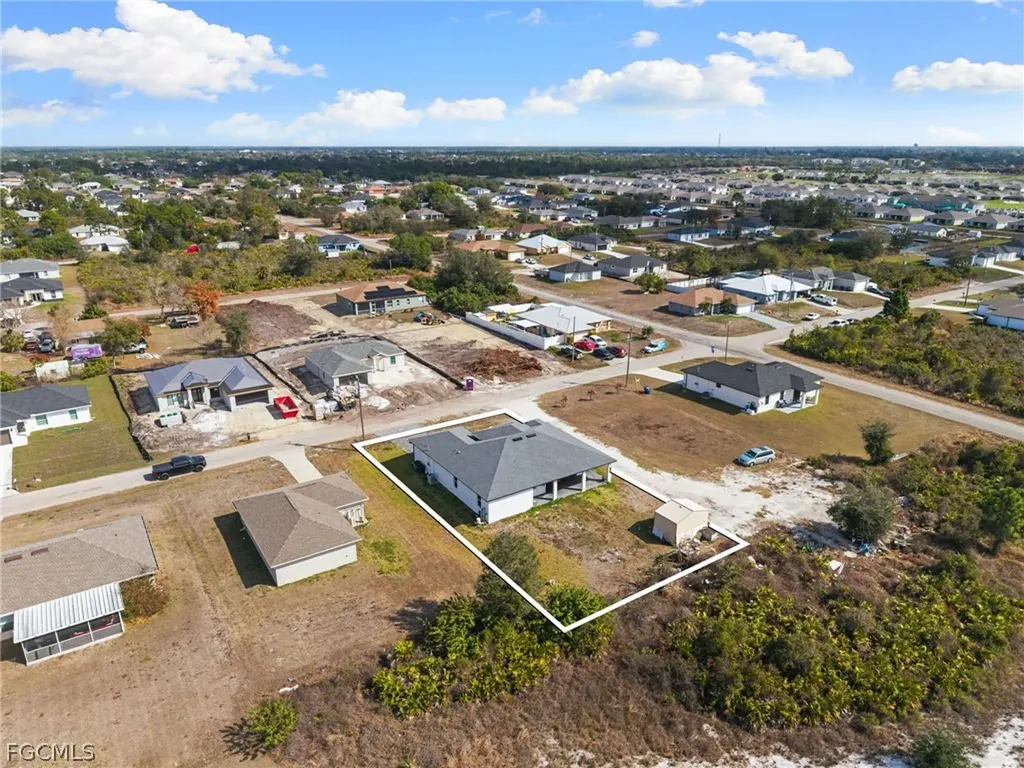 2605 30th Street SW Lehigh Acres FL 33976