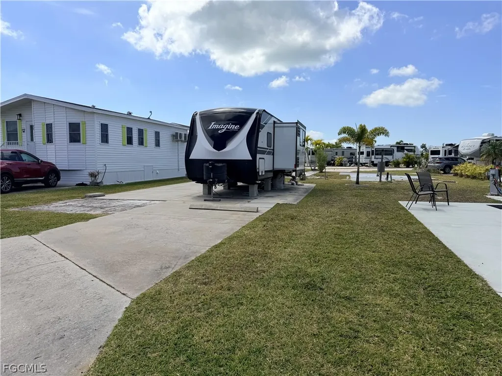 19681 Summerlin 316 Road Fort Myers FL 33908