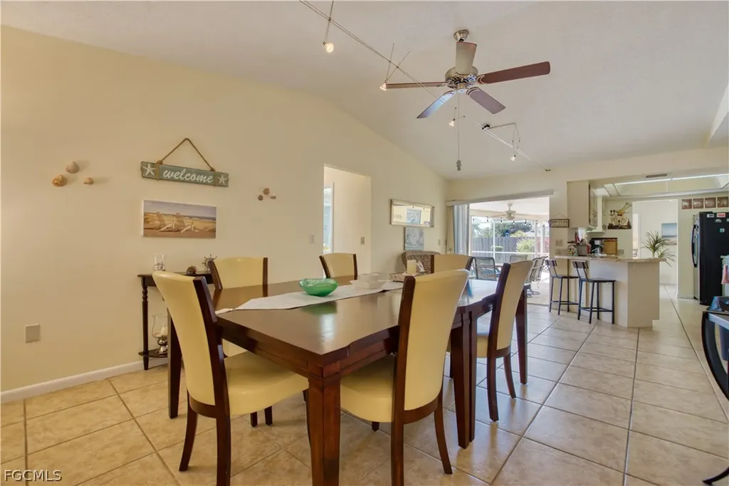 318 SE 33rd Terrace Cape Coral FL 33904