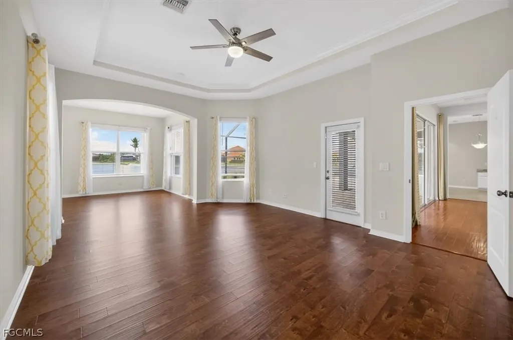 9935 Via San Marco Loop Fort Myers FL 33905