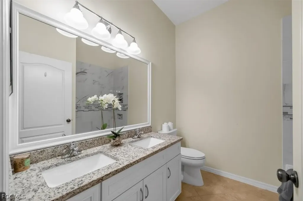 9935 Via San Marco Loop Fort Myers FL 33905