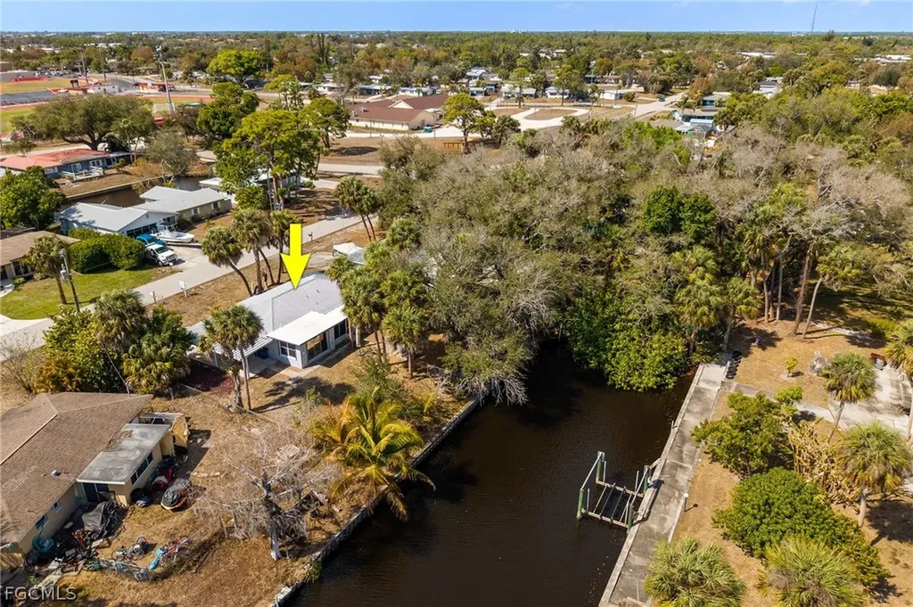 1006 April Lane North Fort Myers FL 33903