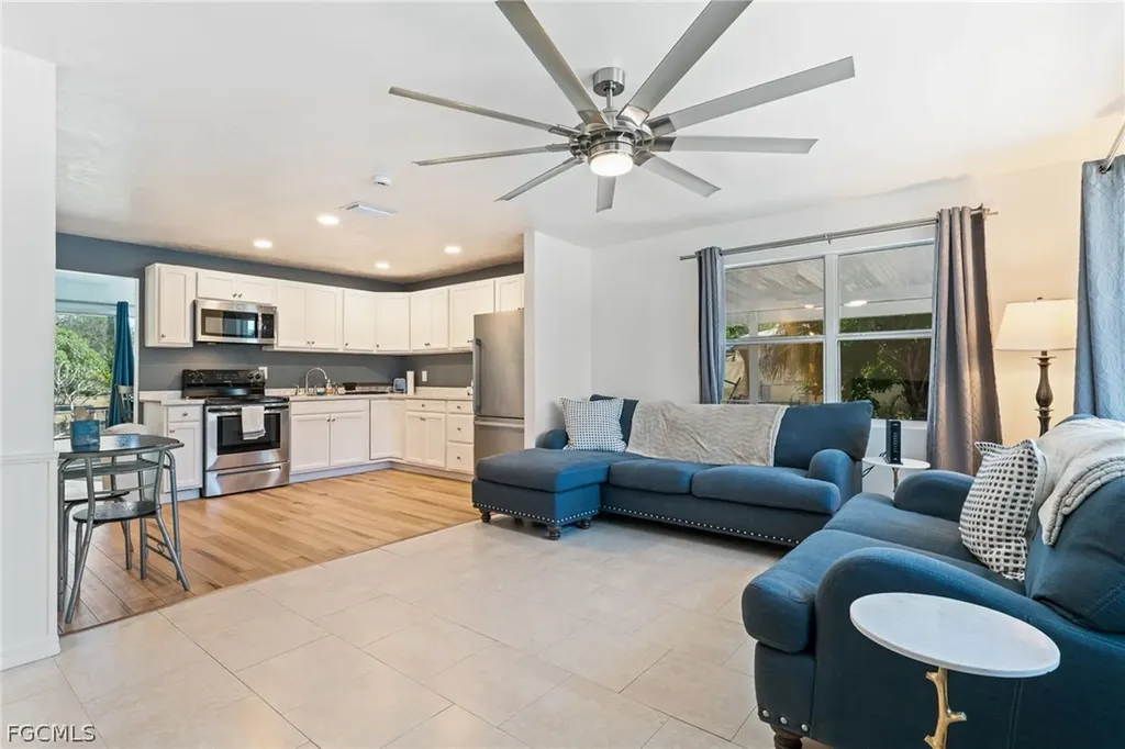 1006 April Lane North Fort Myers FL 33903