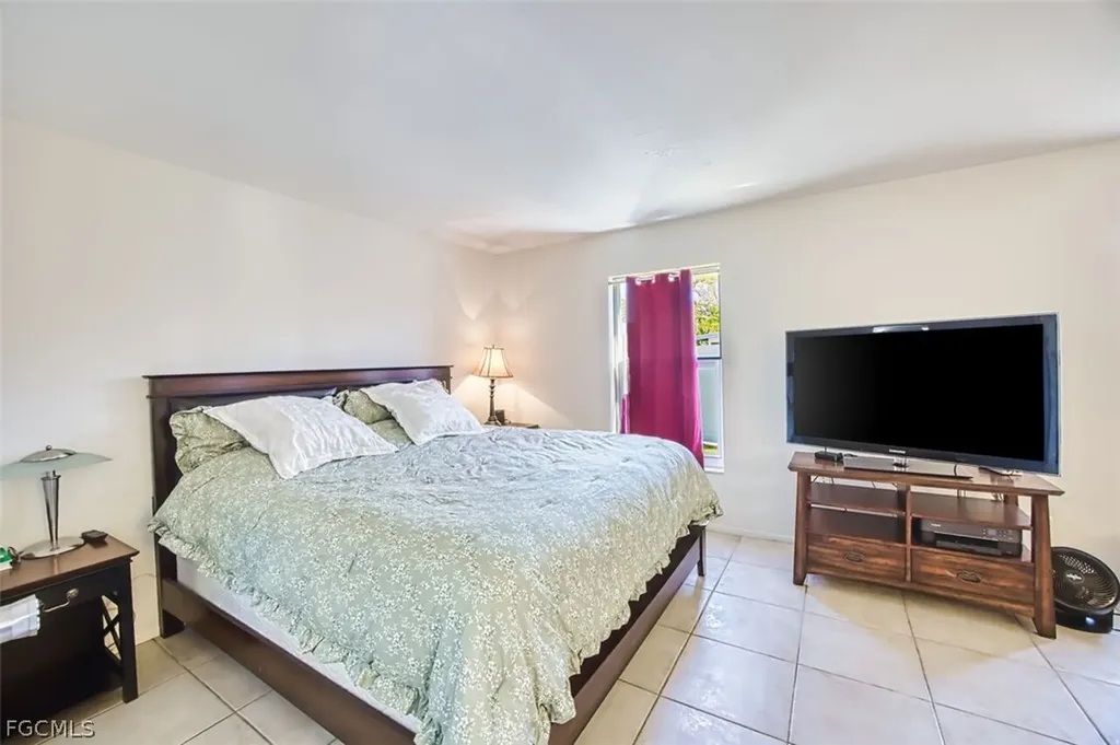 5417 Loyola Lane Fort Myers FL 33908