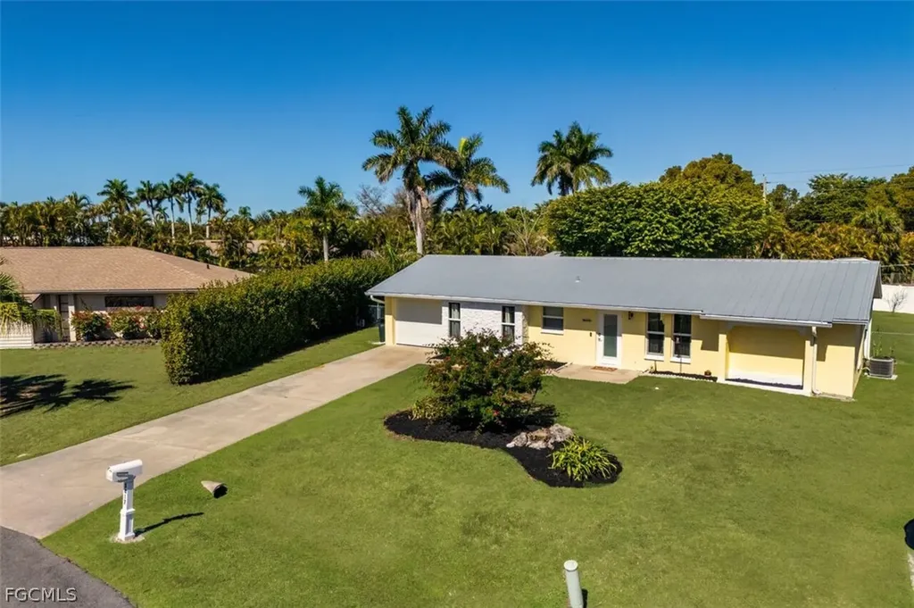 5417 Loyola Lane Fort Myers FL 33908