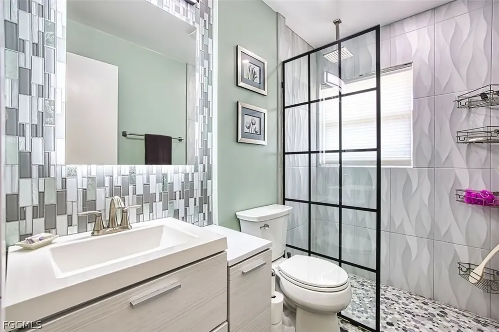 5417 Loyola Lane Fort Myers FL 33908