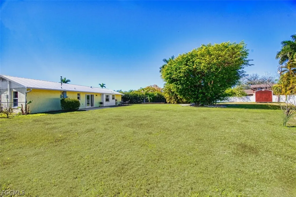 5417 Loyola Lane Fort Myers FL 33908