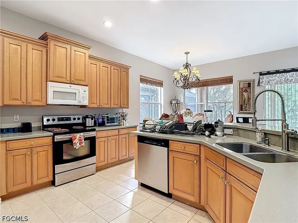 12596 Ivory Stone Loop Fort Myers FL 33913