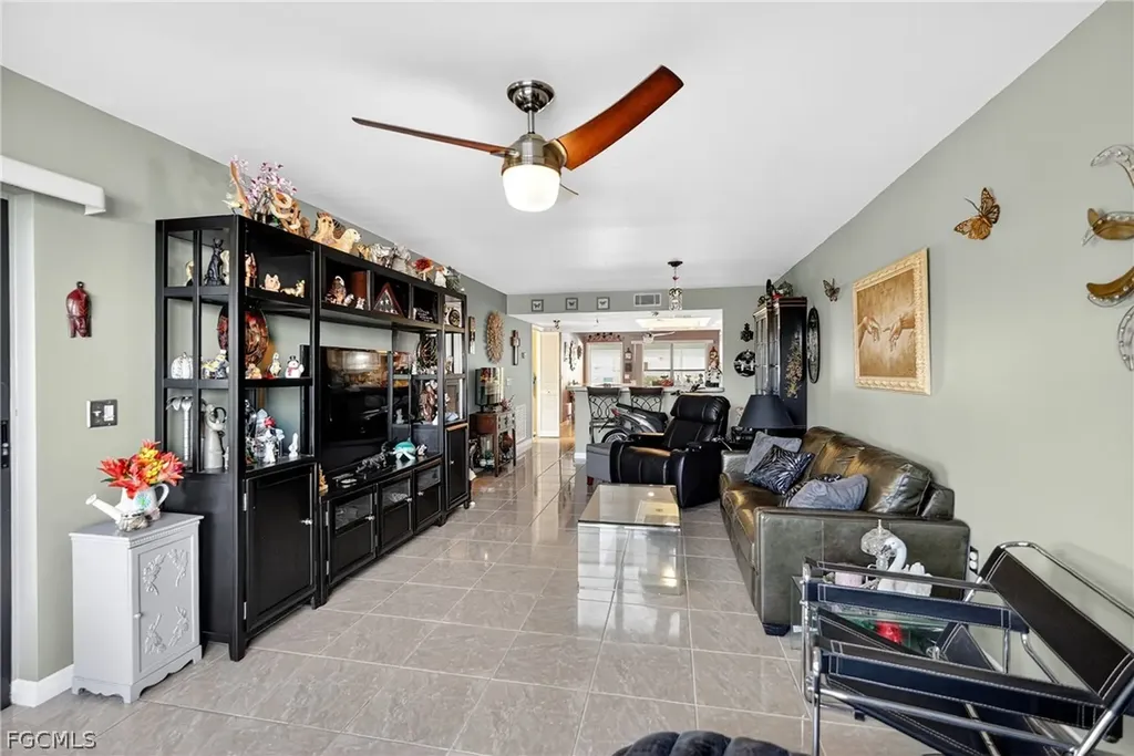 123 SW 47th Terrace Cape Coral FL 33914