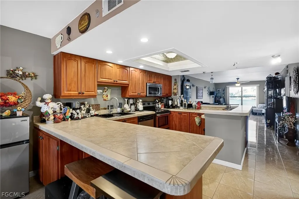 123 SW 47th Terrace Cape Coral FL 33914