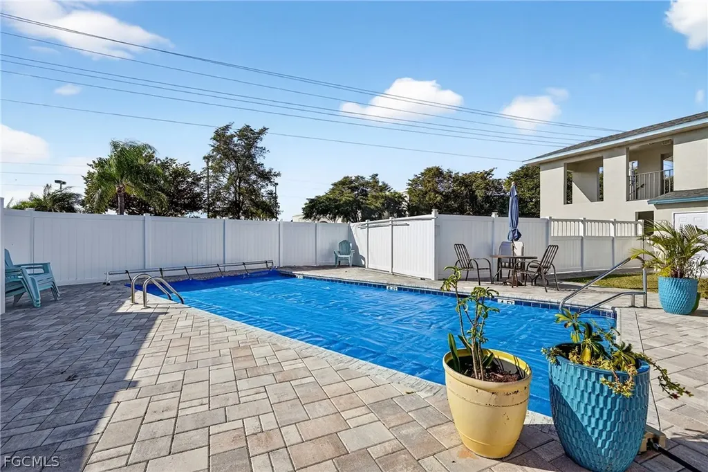 123 SW 47th Terrace Cape Coral FL 33914