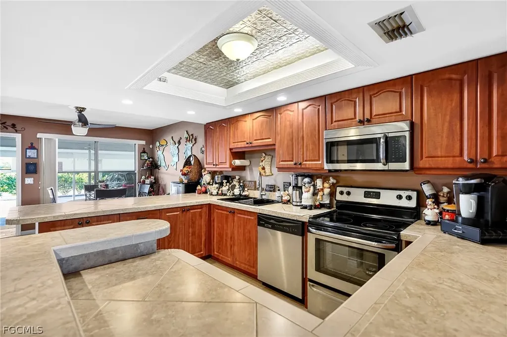 123 SW 47th Terrace Cape Coral FL 33914