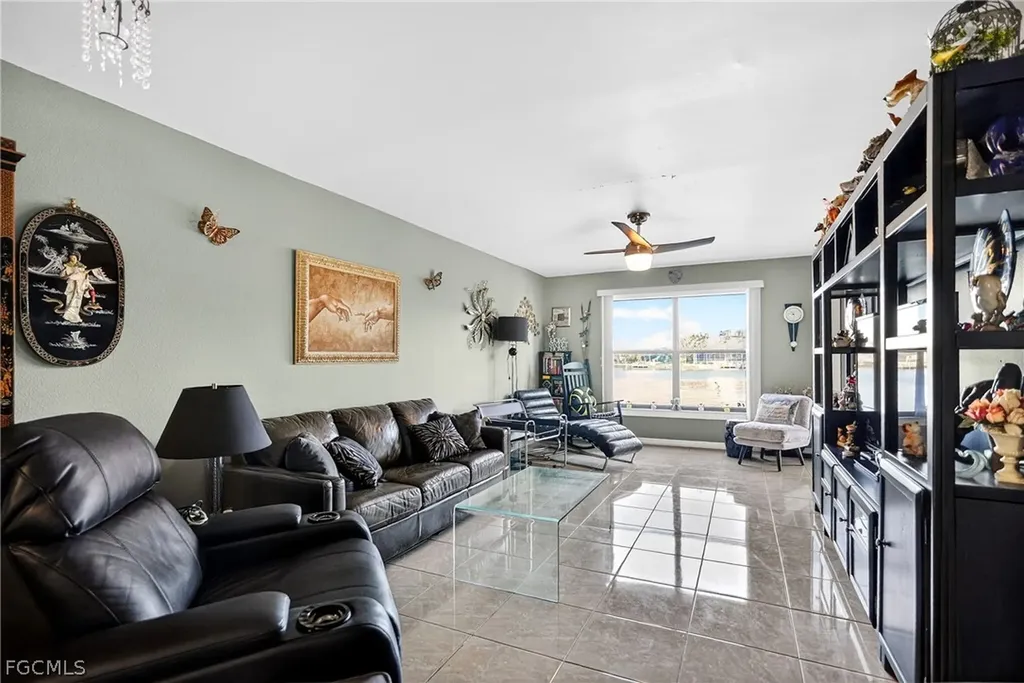 123 SW 47th Terrace Cape Coral FL 33914
