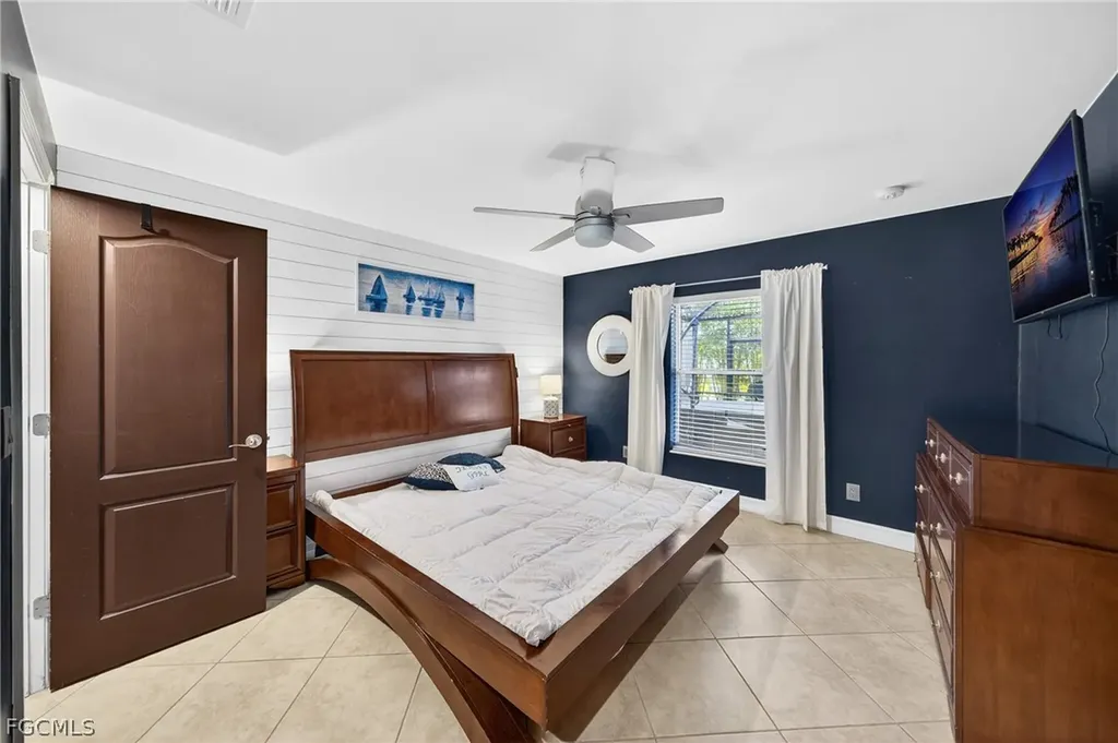 2238 NW 8th Terrace Cape Coral FL 33993
