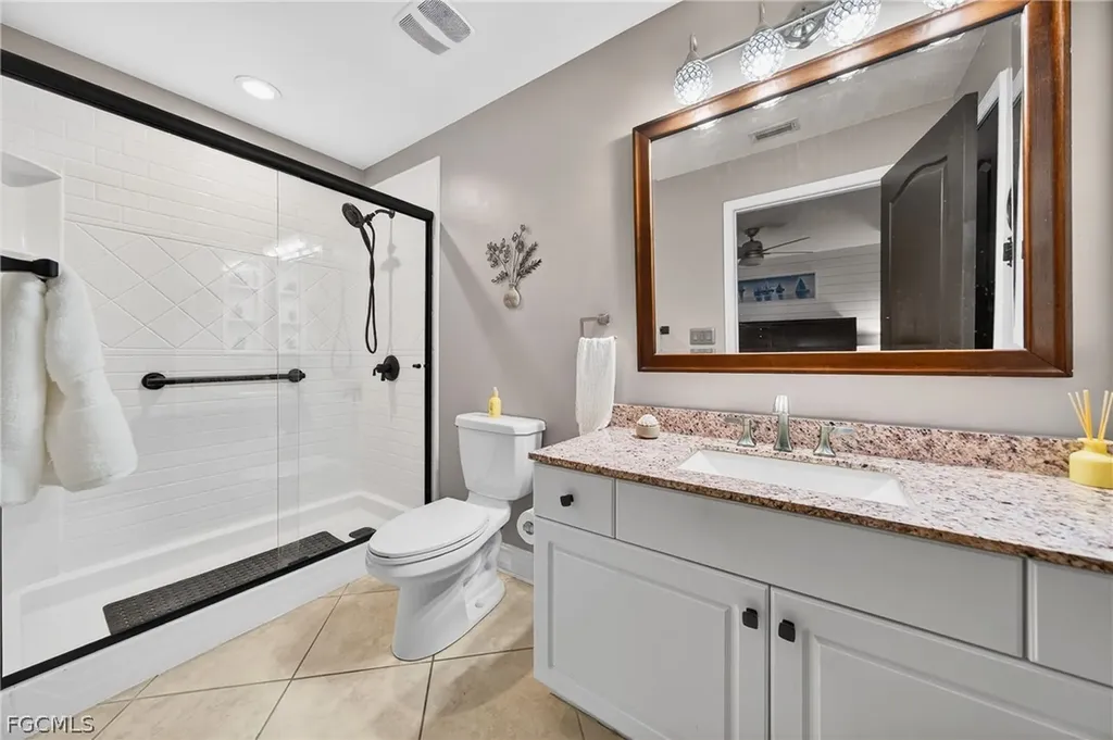 2238 NW 8th Terrace Cape Coral FL 33993