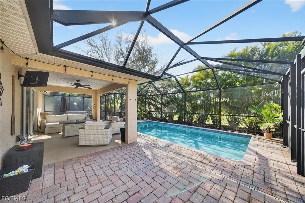 2238 NW 8th Terrace Cape Coral FL 33993