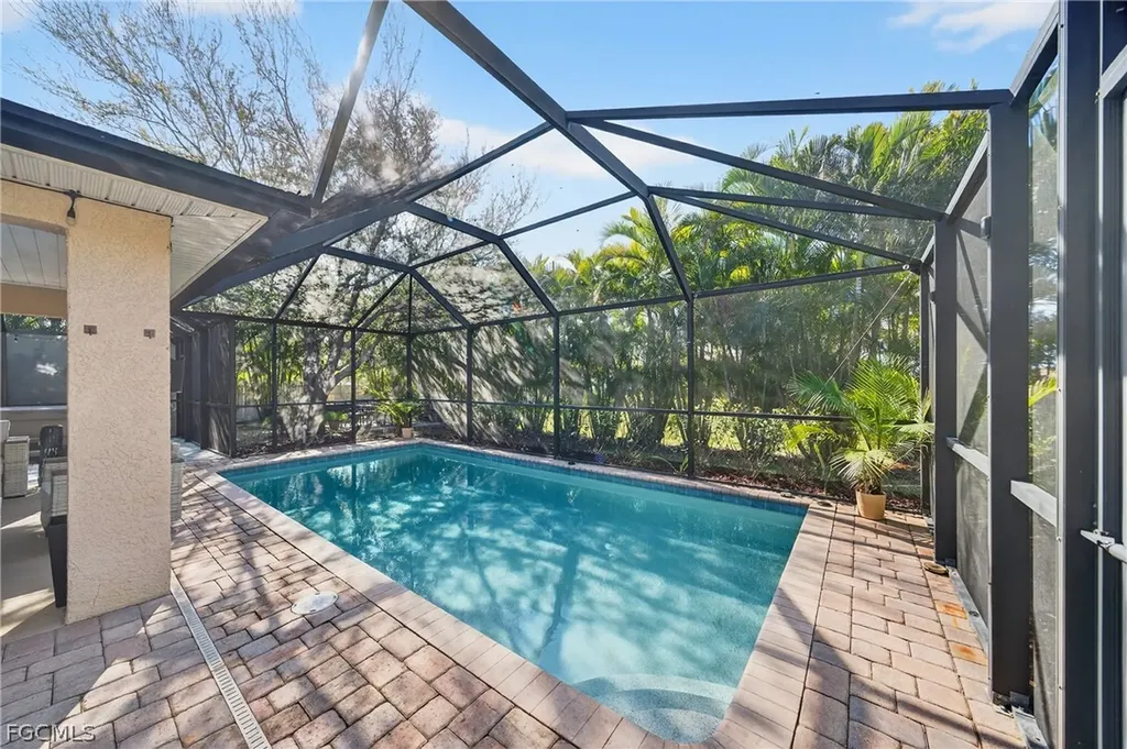 2238 NW 8th Terrace Cape Coral FL 33993