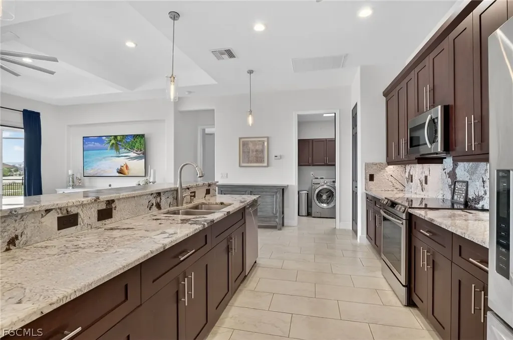 3331 NW 46th Avenue Cape Coral FL 33993