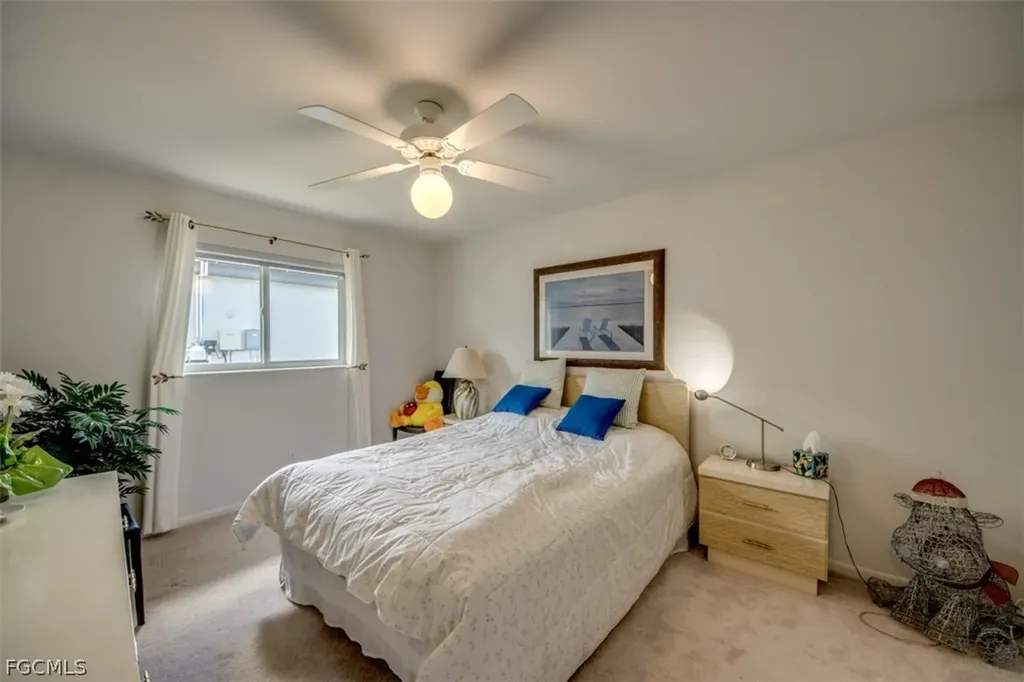 5142 SW 2nd Place Cape Coral FL 33914
