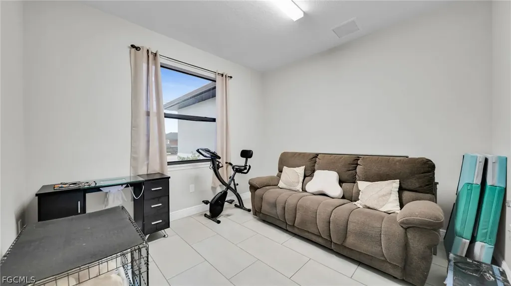 221 Chiquita Boulevard N Cape Coral FL 33993