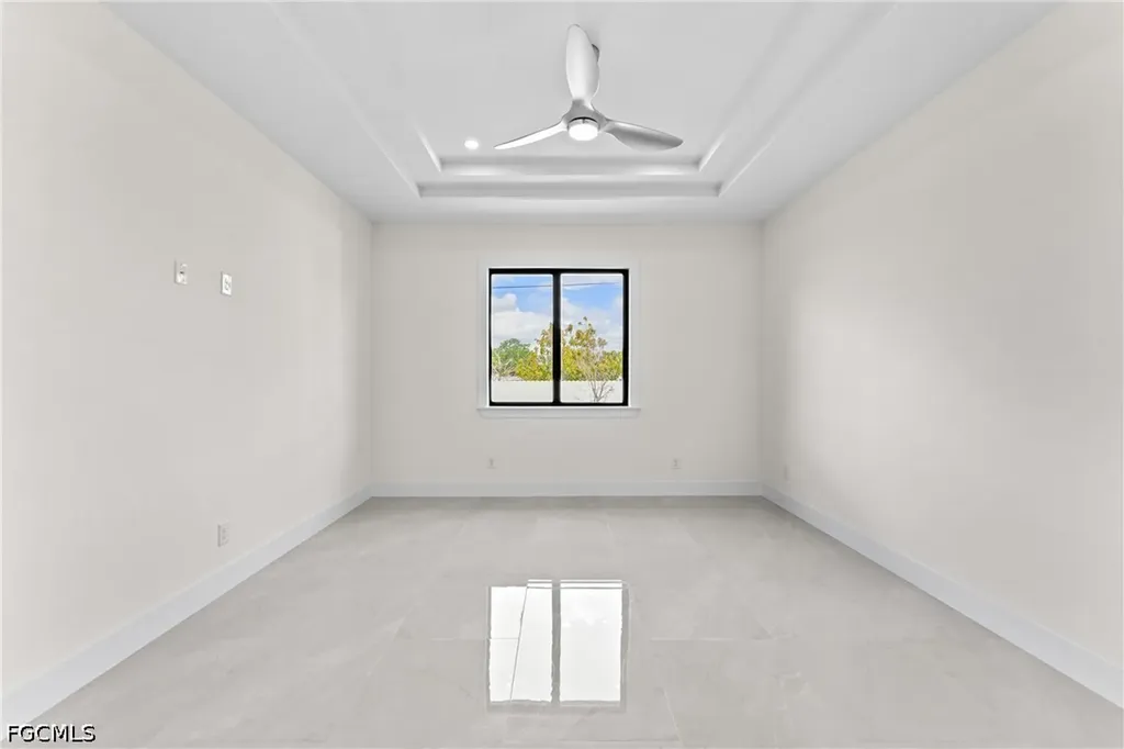 923 NE 17th Terrace Cape Coral FL 33909