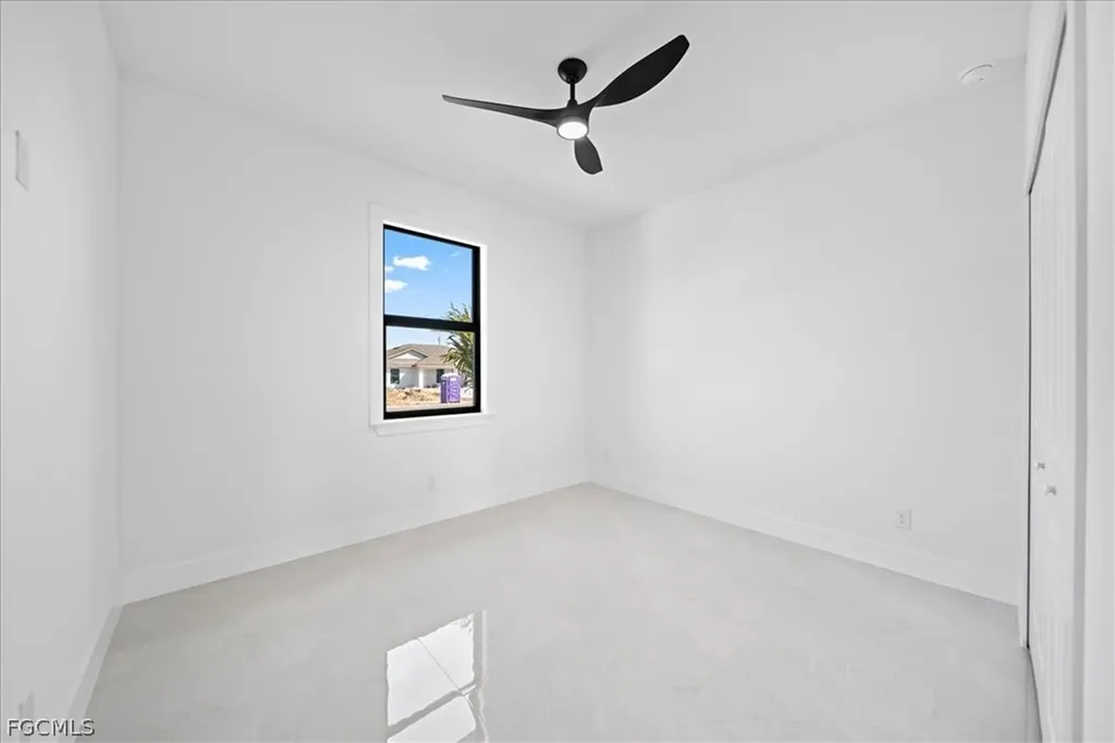 822 NE 19th Street Cape Coral FL 33909