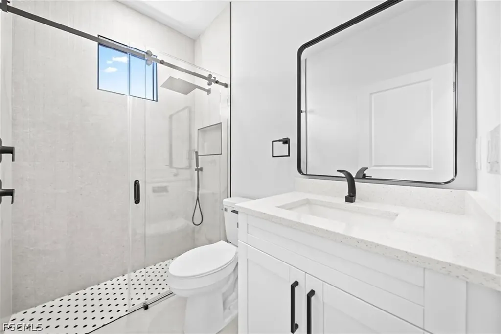 822 NE 19th Street Cape Coral FL 33909