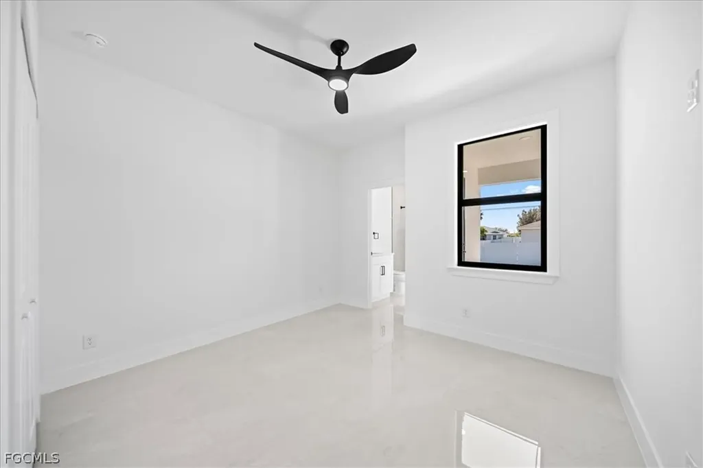 822 NE 19th Street Cape Coral FL 33909