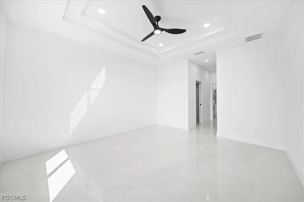 822 NE 19th Street Cape Coral FL 33909