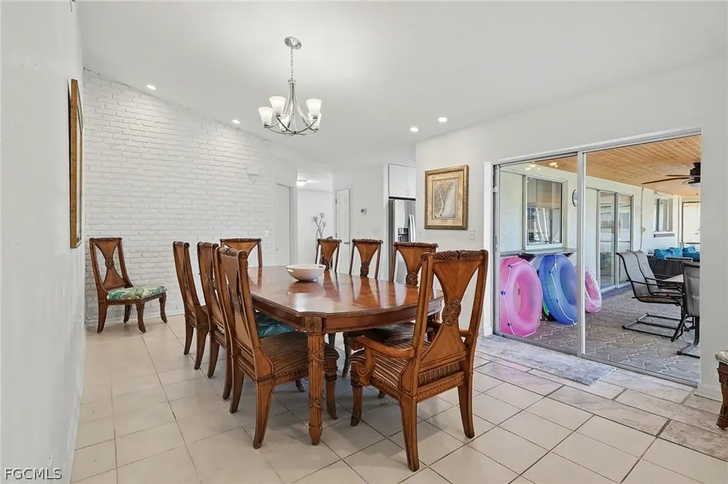 3104 SE 6th Avenue Cape Coral FL 33904