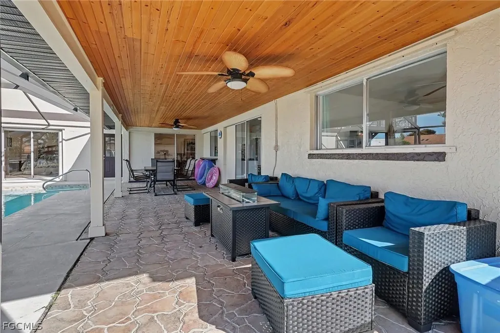 3104 SE 6th Avenue Cape Coral FL 33904