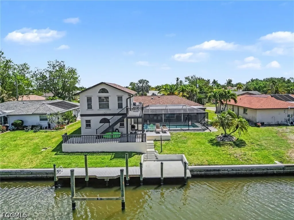 3104 SE 6th Avenue Cape Coral FL 33904