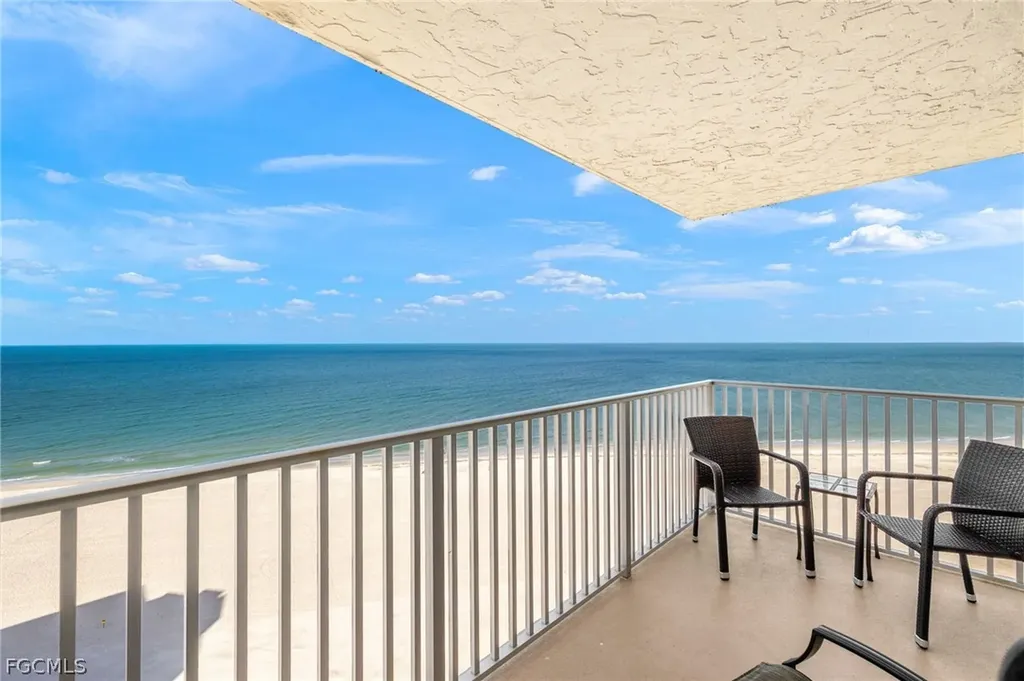Fort Myers Beach FL, 7360 Estero Boulevard, Unit PH5