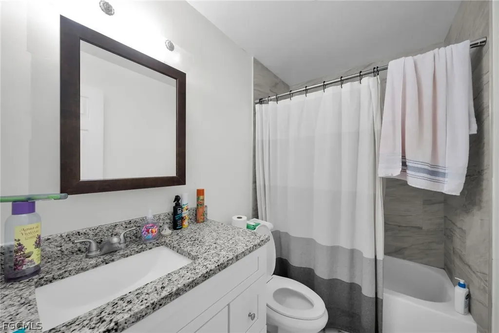 4516 Santa Barbara Boulevard Cape Coral FL 33914