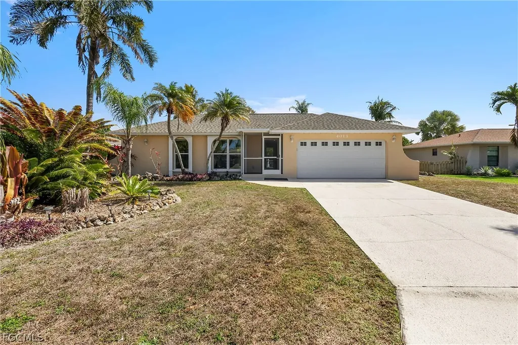 4013 SW 2nd Place Cape Coral FL 33914