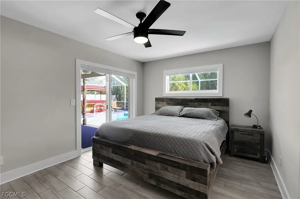 4013 SW 2nd Place Cape Coral FL 33914
