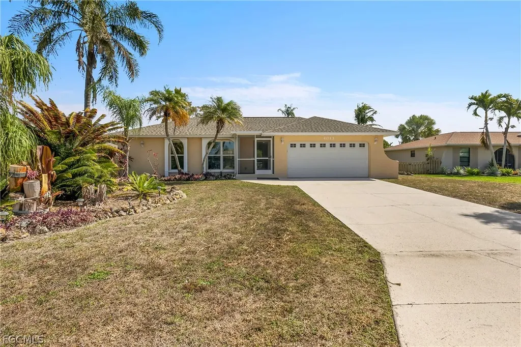 4013 SW 2nd Place Cape Coral FL 33914