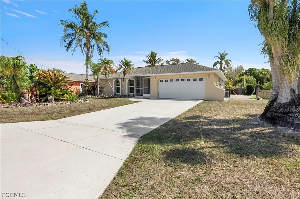 4013 SW 2nd Place Cape Coral FL 33914